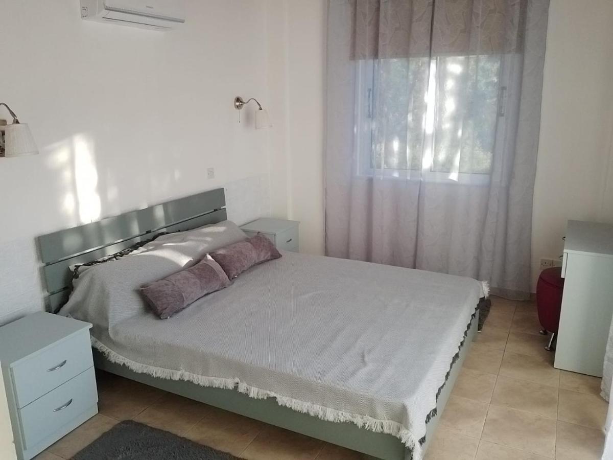 Villa Chrysanthemum Нео Хорио Екстериор снимка